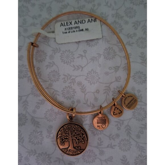 NEW Alex And Ani Tree Of Life II Expandable Bangle Bracelet Rafaelian Gold Finis - Picture 1 of 5